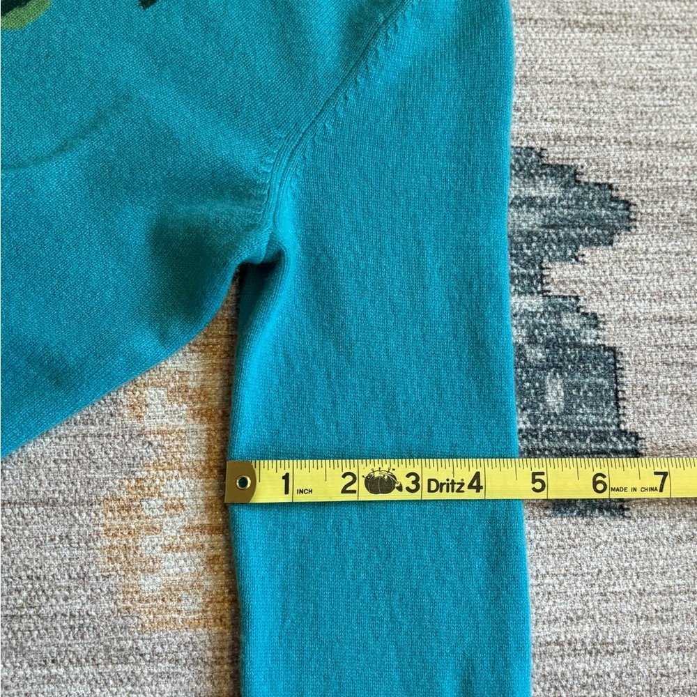 Beautiful Cashmere Floral Teal Sweater - Picture 8 of 11